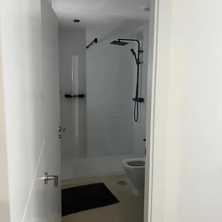 Habitacion Chambre Room Kamer * Μαρμπέλλα